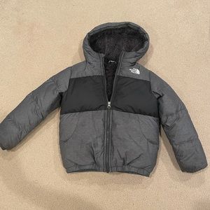 LIKE NEW - Moondoggy North Face 550 fill down